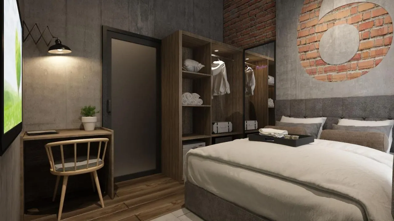 Brown Hotel George Town